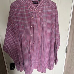 Roundtree & Yorke Red and Blue Plaid Men's Shirt